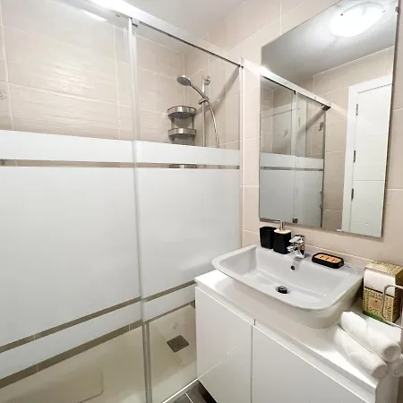 In Center With Private Parking * Marbella