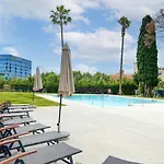 Apartmán In Center With Private Parking *