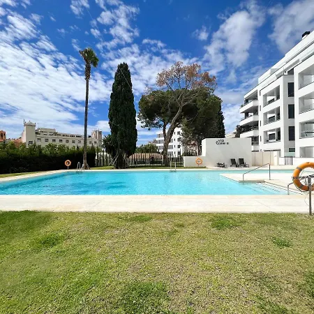 Apartment In Center With Private Parking