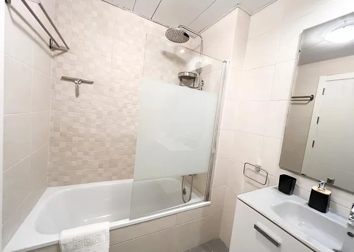 In Center With Private Parking Appartamento Marbella