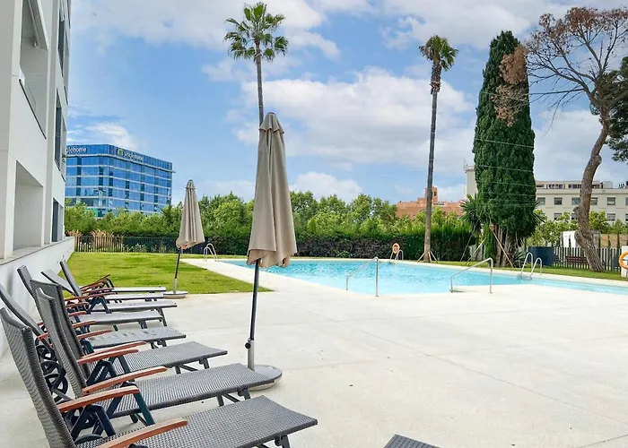 Appartamento In Center With Private Parking *