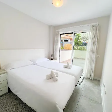 In Center With Private Parking Apartment Marbella