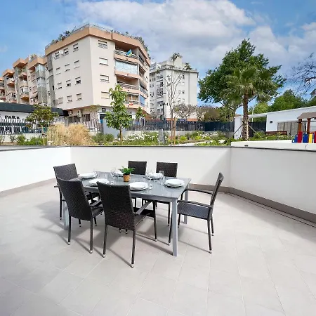 In Center With Private Parking * Marbella