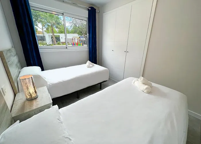 In Center With Private Parking Apartment *